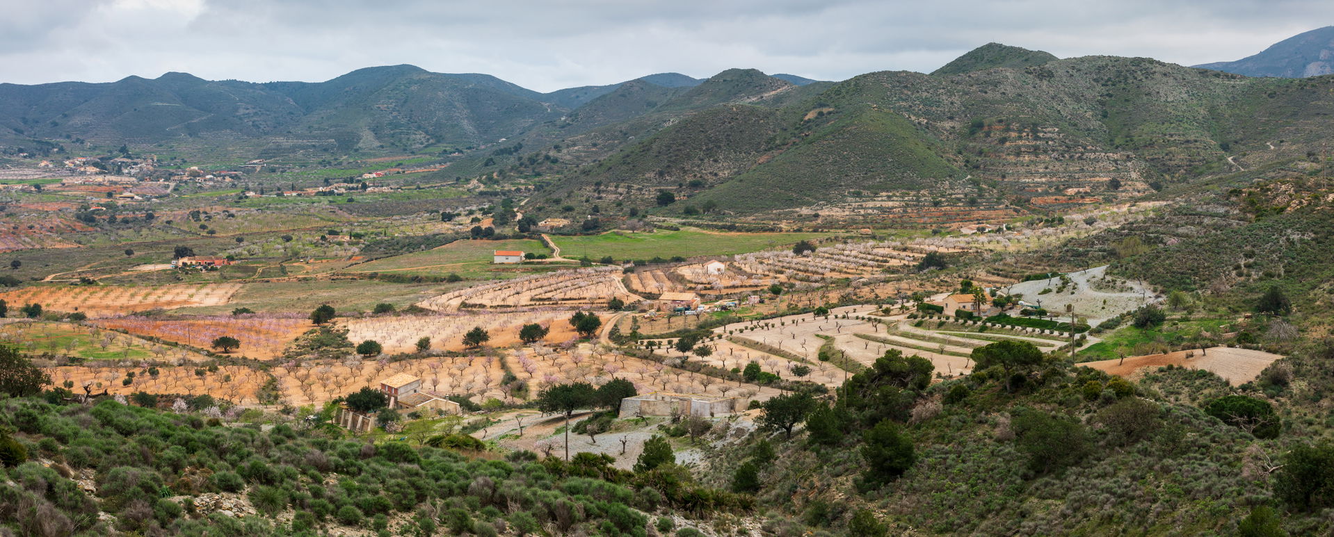 Campo Nubla view 4