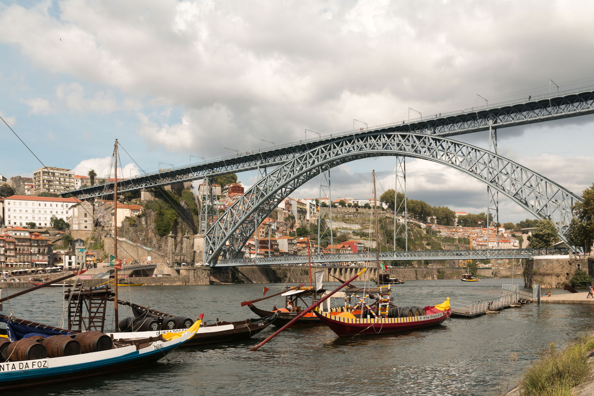 Vila Nova de Gaia view 4