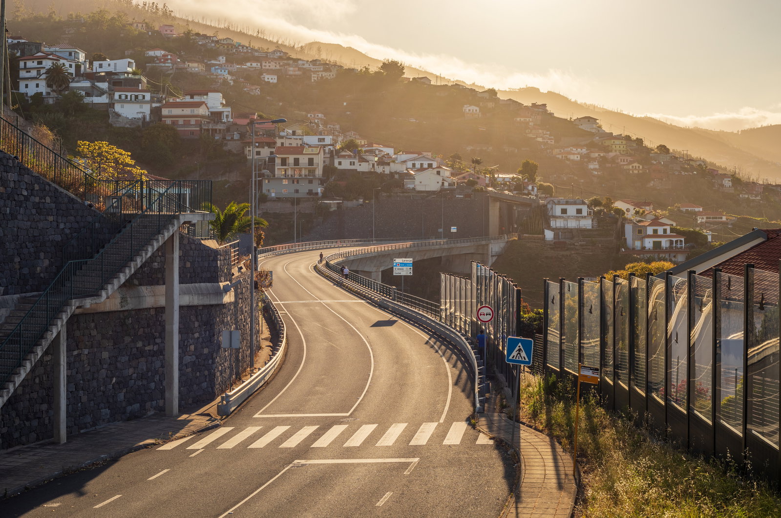 Santo António district