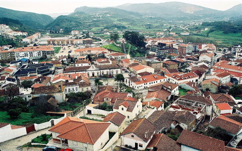 Porto de Mós view 1