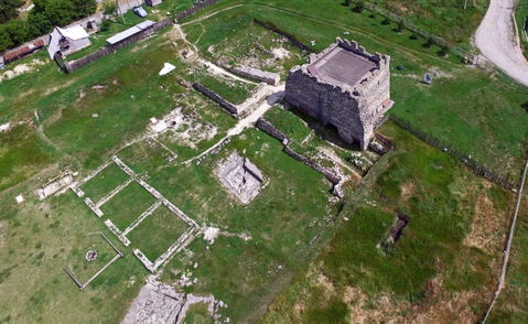 Yenişehir/Neapolis view 1