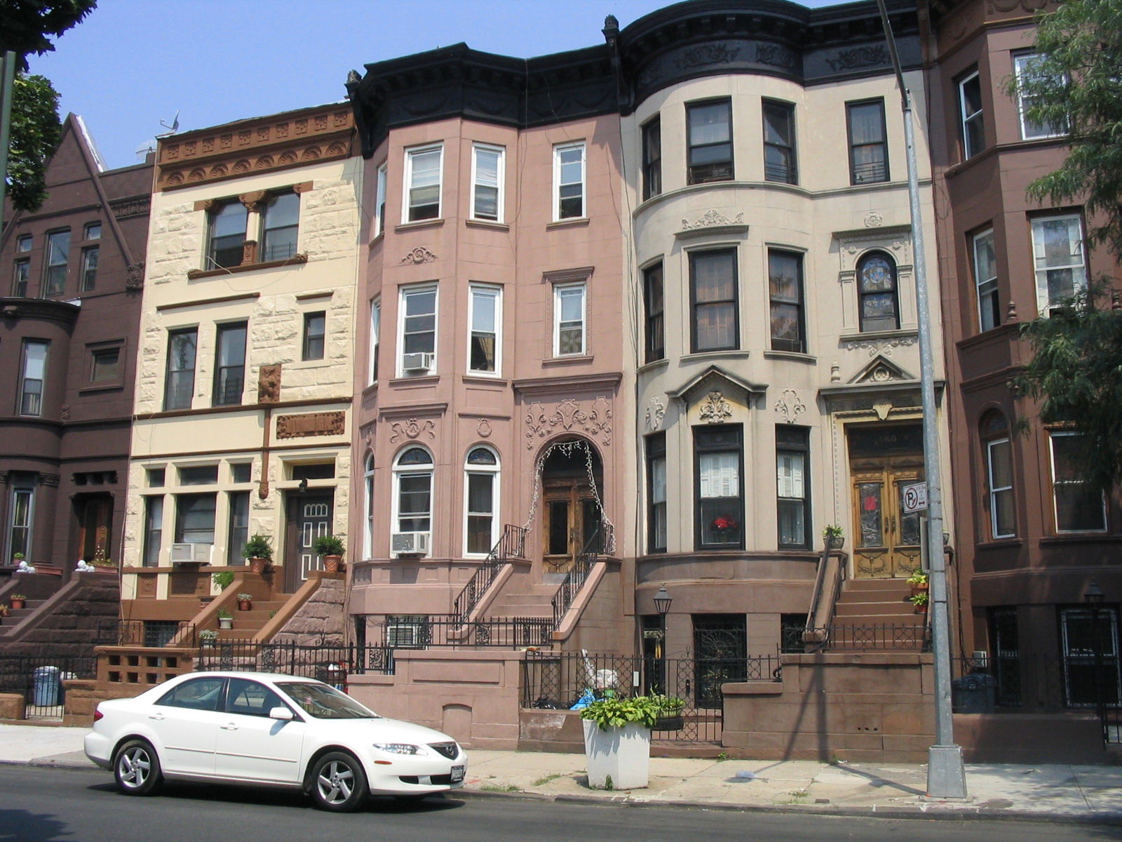 Bedford-Stuyvesant view 4