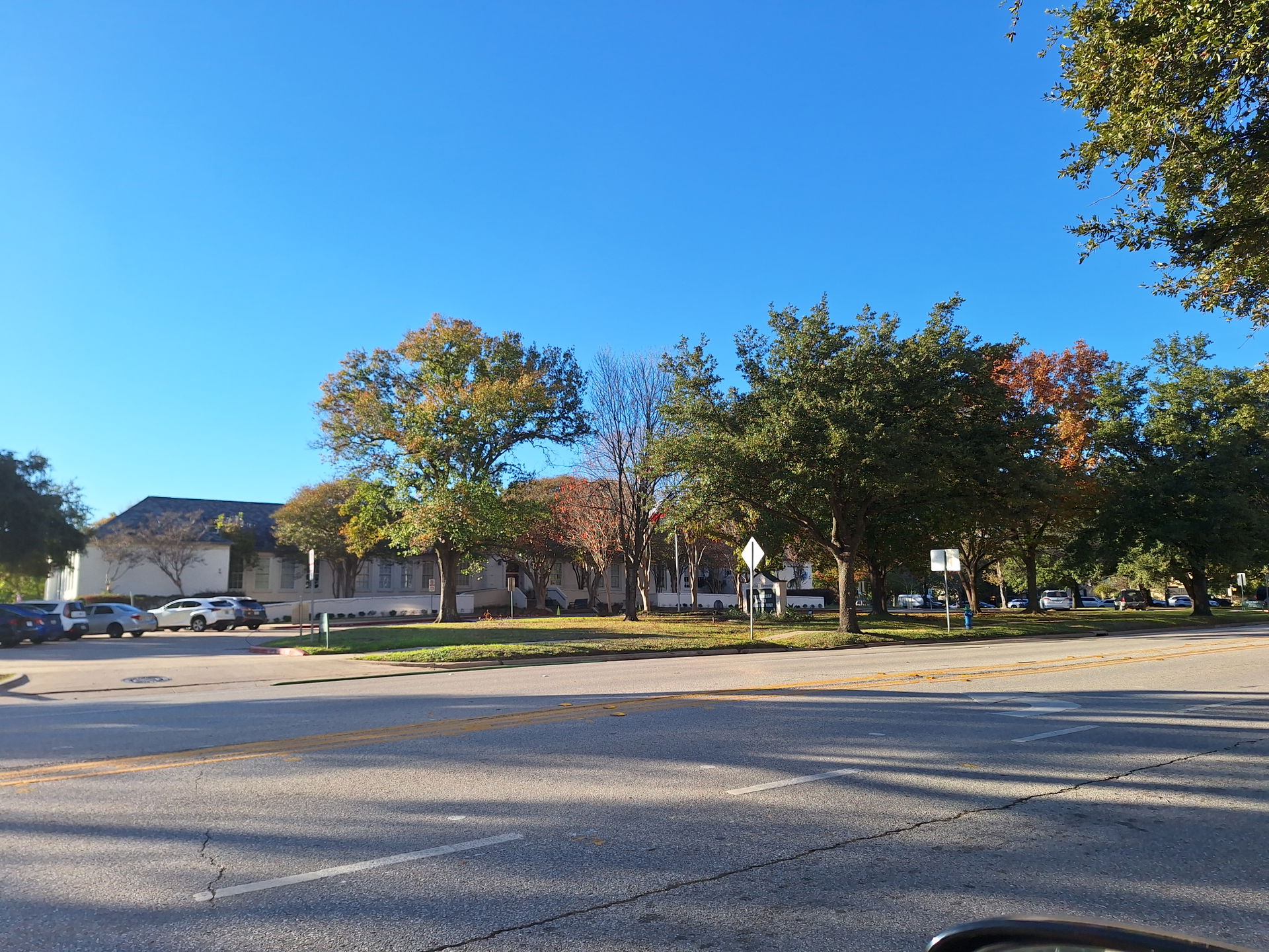 River Oaks view 4