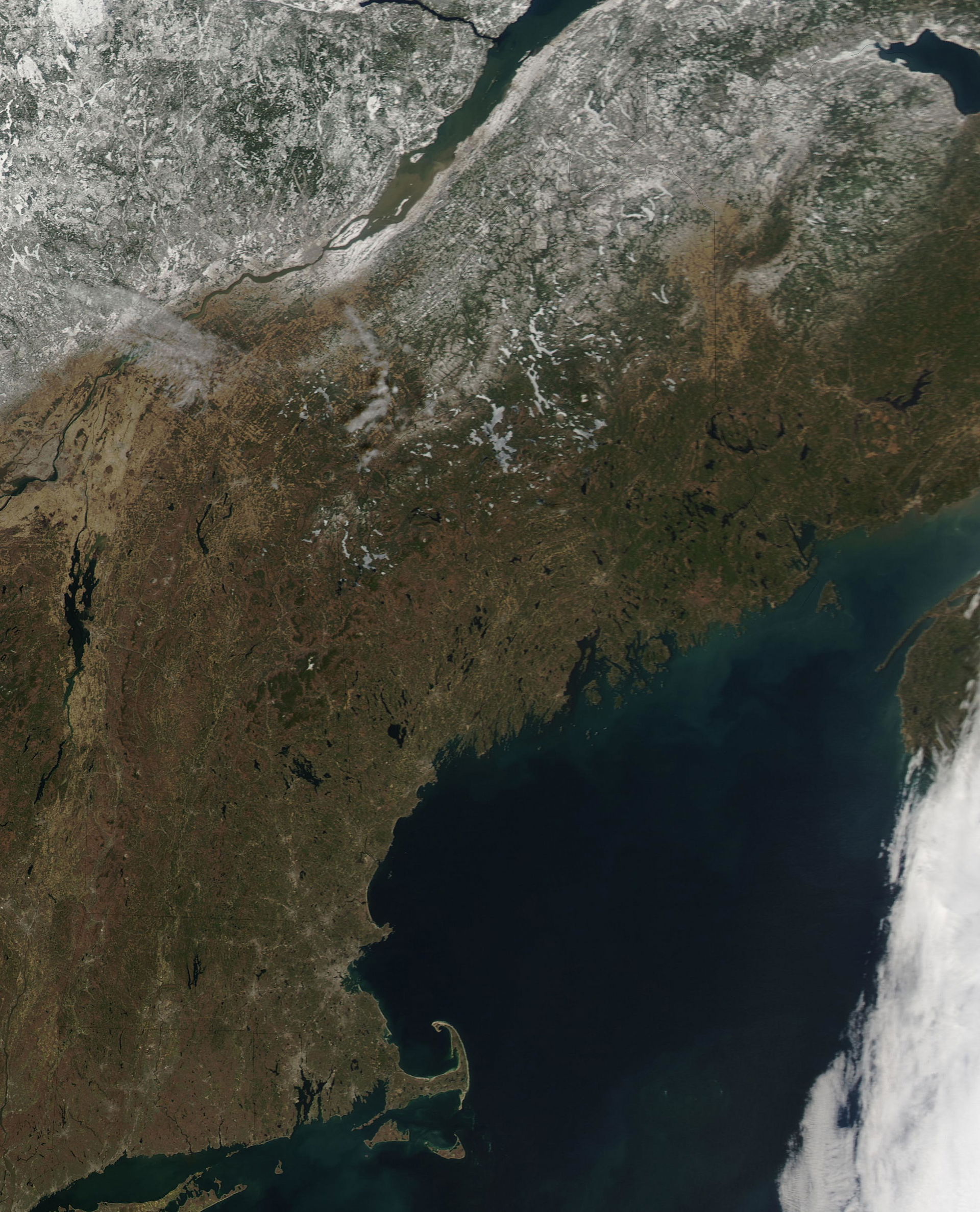 Northeast view 5