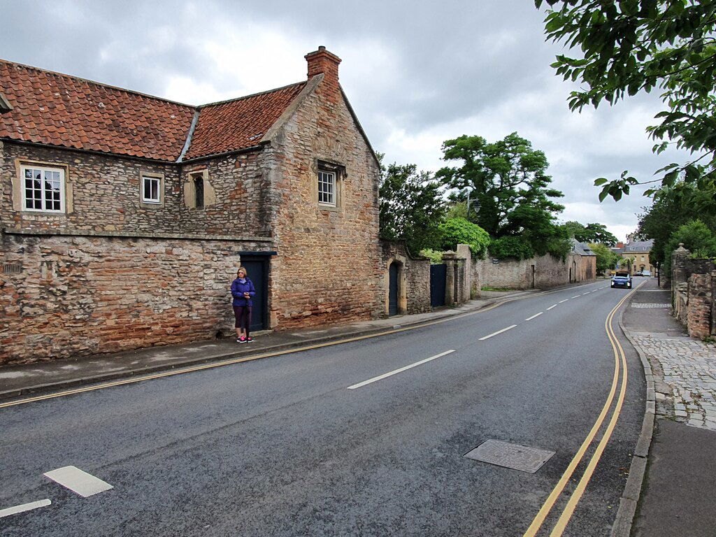 The Liberty, Wells