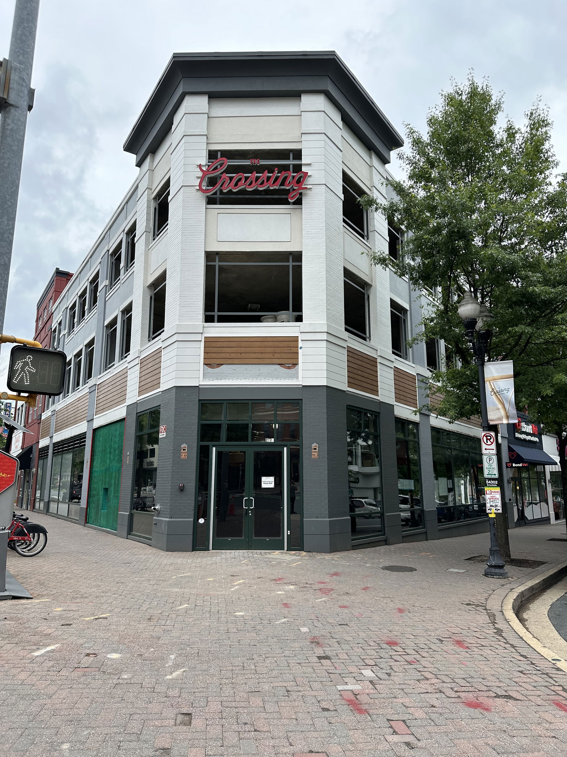 Clarendon view 3