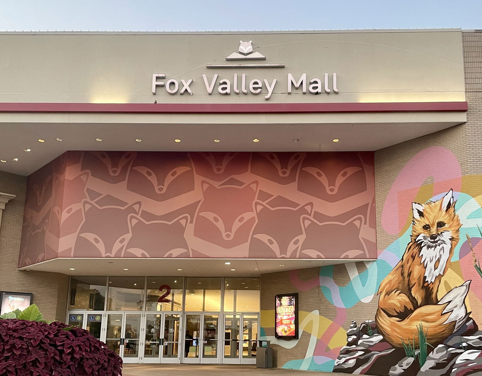 Fox Valley Mall