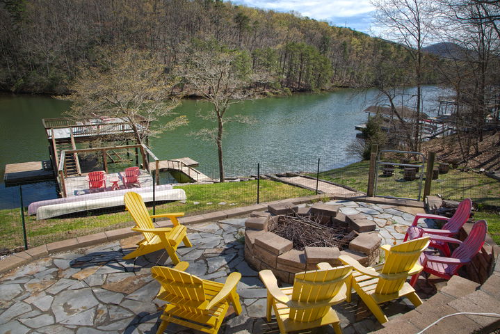 Fire Mountain district