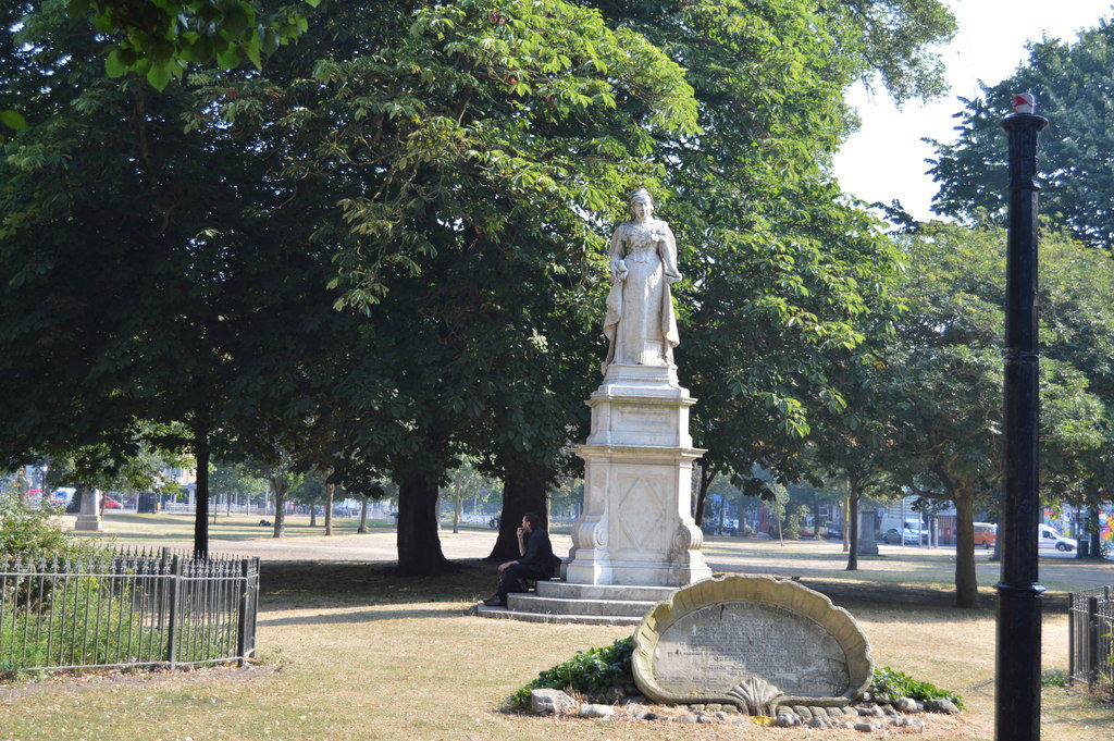 Victoria Gardens view 4