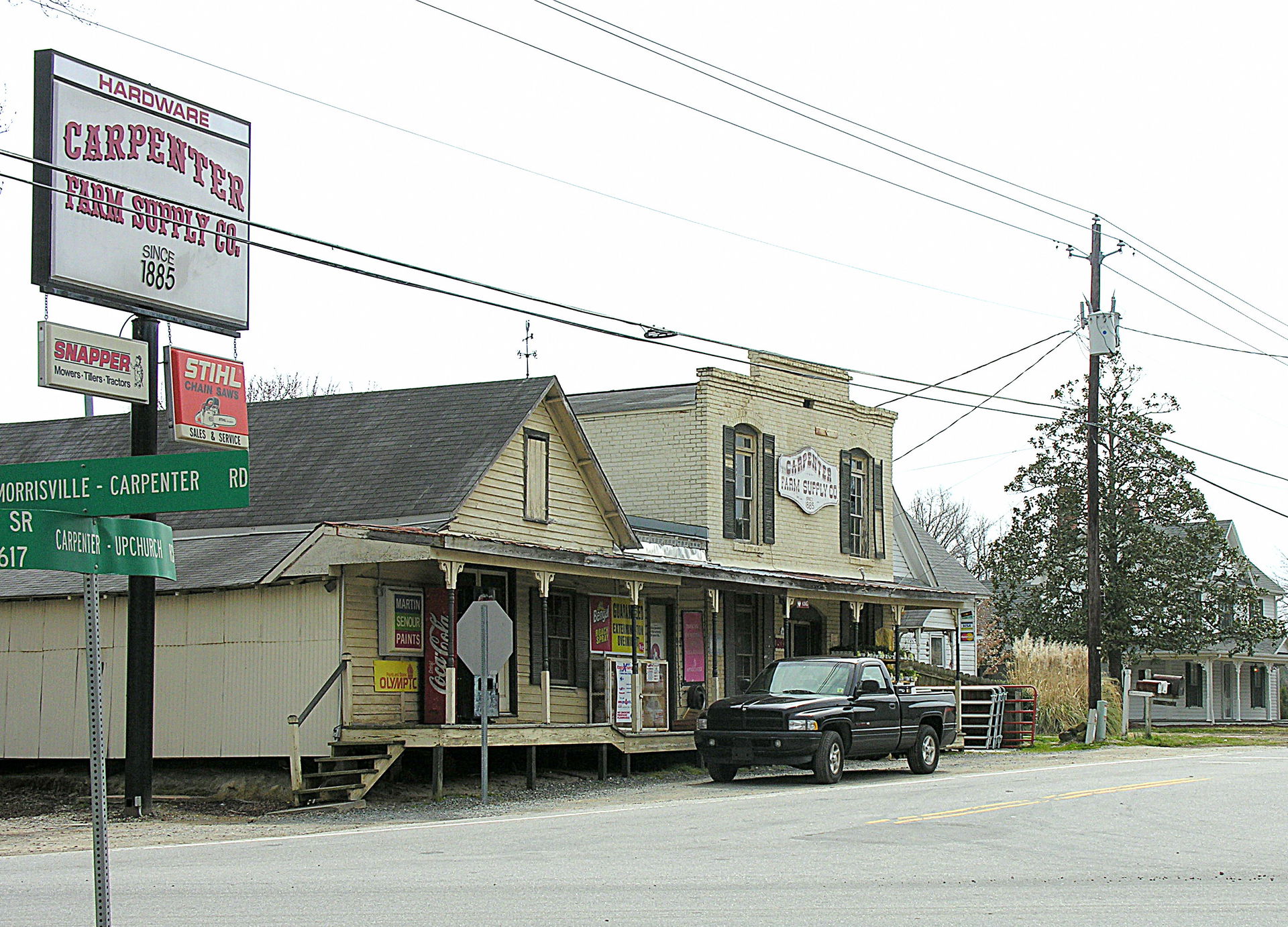 Carpenter Historic District, Along Capenter-Morrisville Road, e…