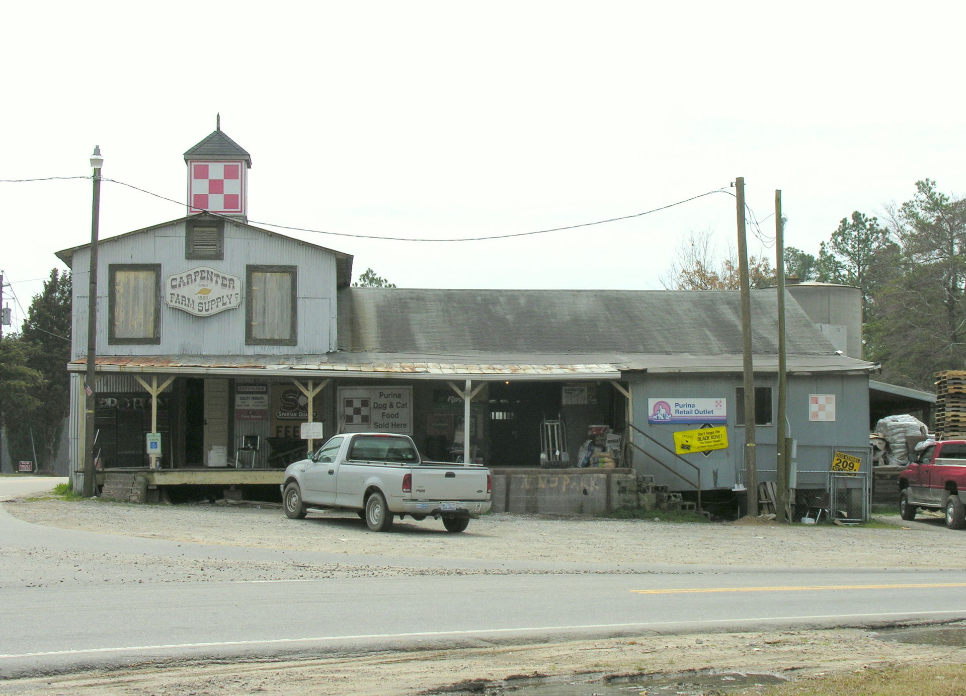 Carpenter Historic District, Along Capenter-Morrisville Road, e…