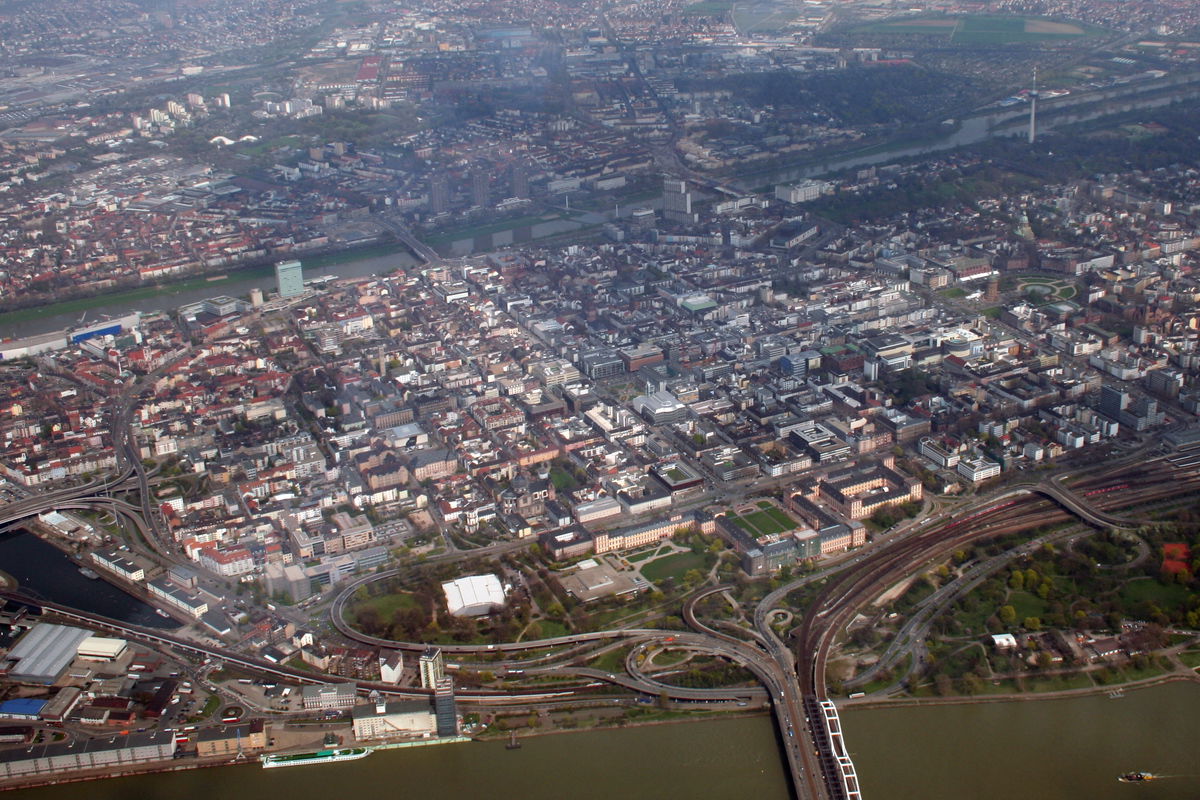 Neckarau view 1