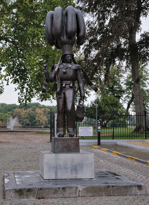 Memorial view 1