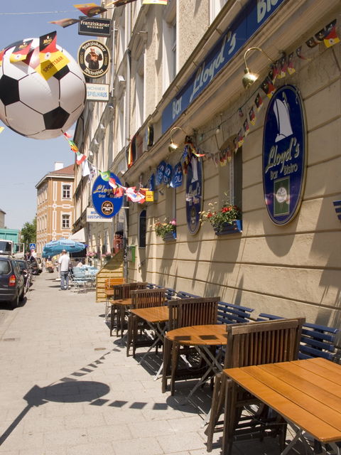 Schwabing-Freimann view 3