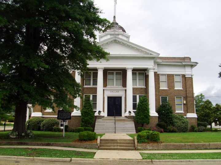 Dallas County district