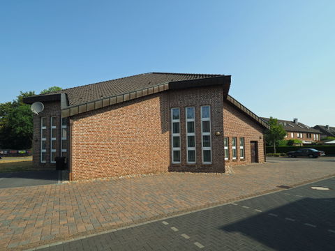 Krefeld-Fischeln view 3