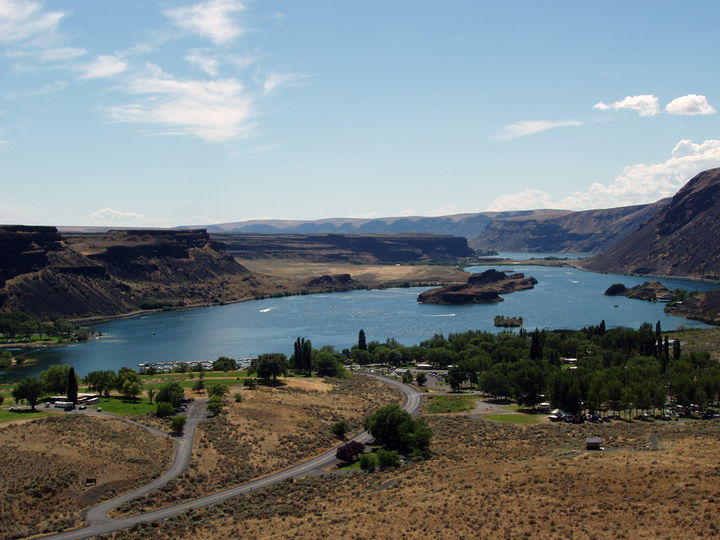 Sun Lakes district
