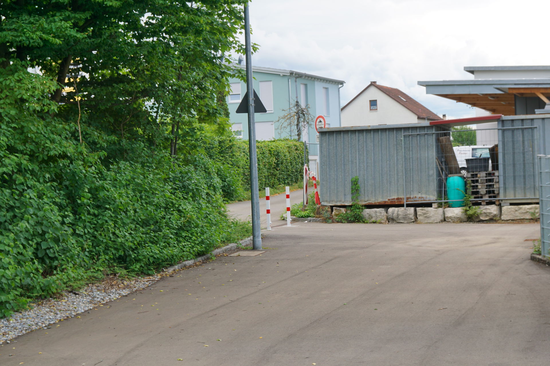 Der Bahnhof Reutlingen-Sondelfingen wird von Nahverkehrszügen b…