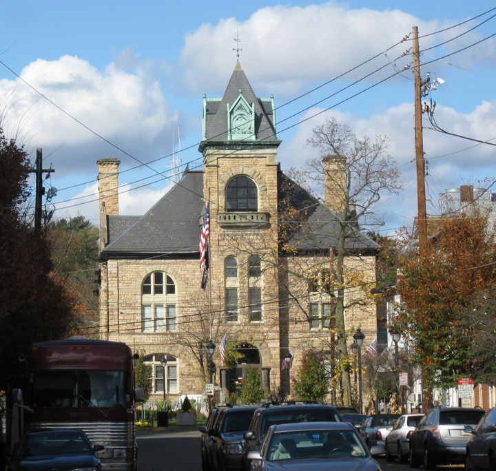 Monroe County district