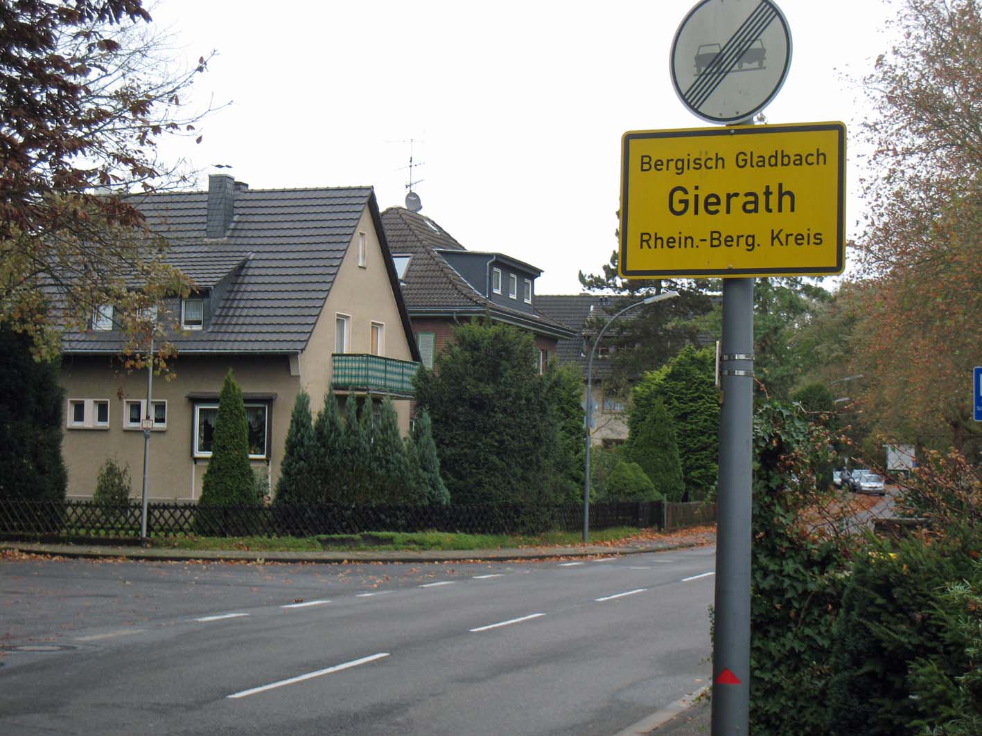 Ortstafel von Gierath