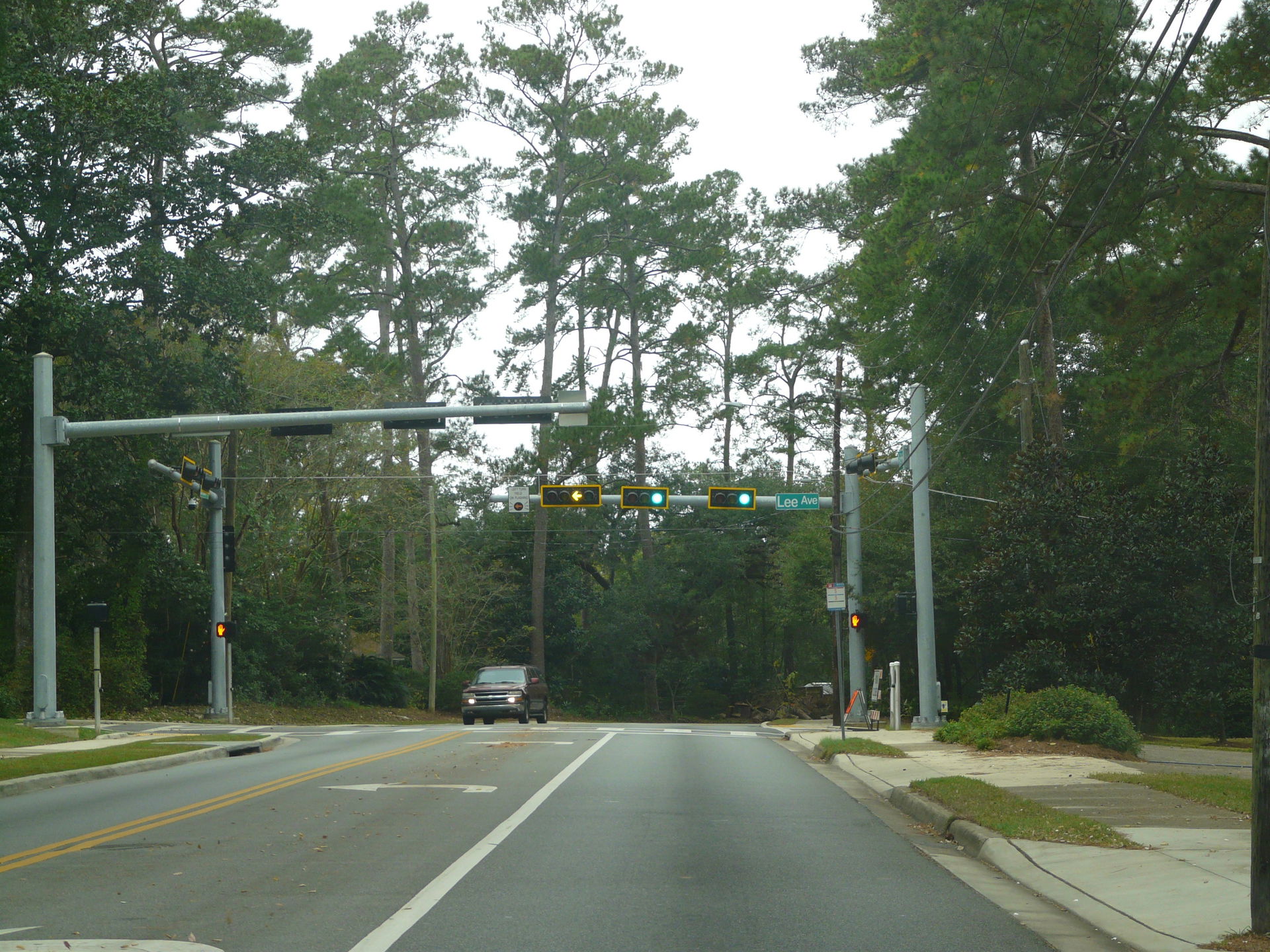 Traffic signal at Betton Road and Lee Avenue in the Betton Hill…