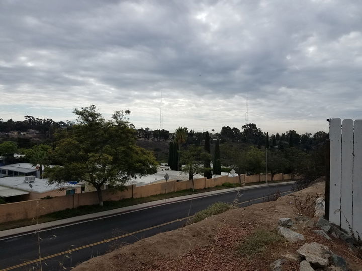 Emerald Hills district
