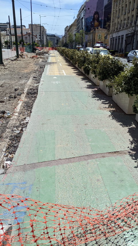 Boulevard view 2