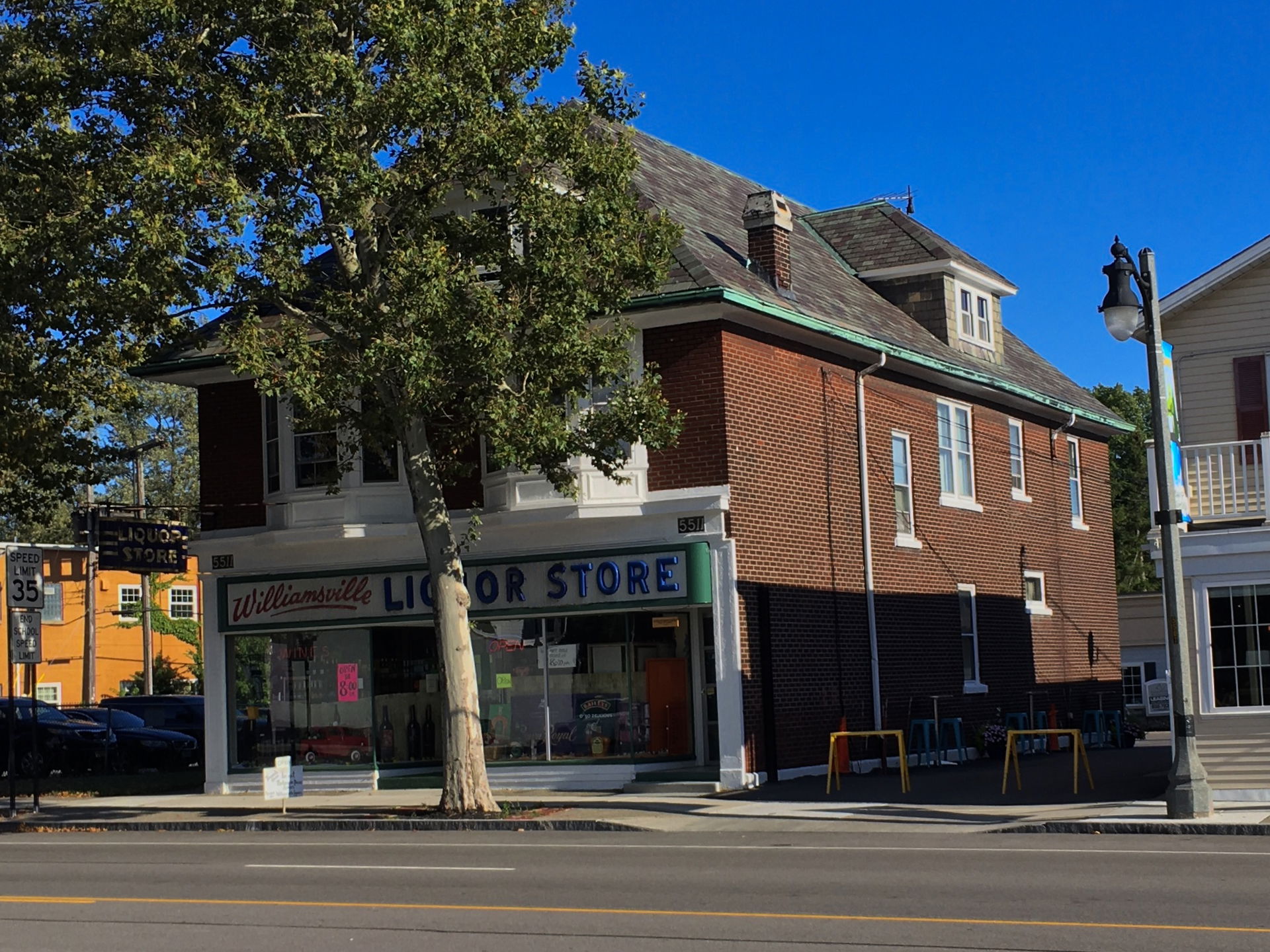 Williamsville Liquor Store, 5511 Main Street, Williamsville, Ne…