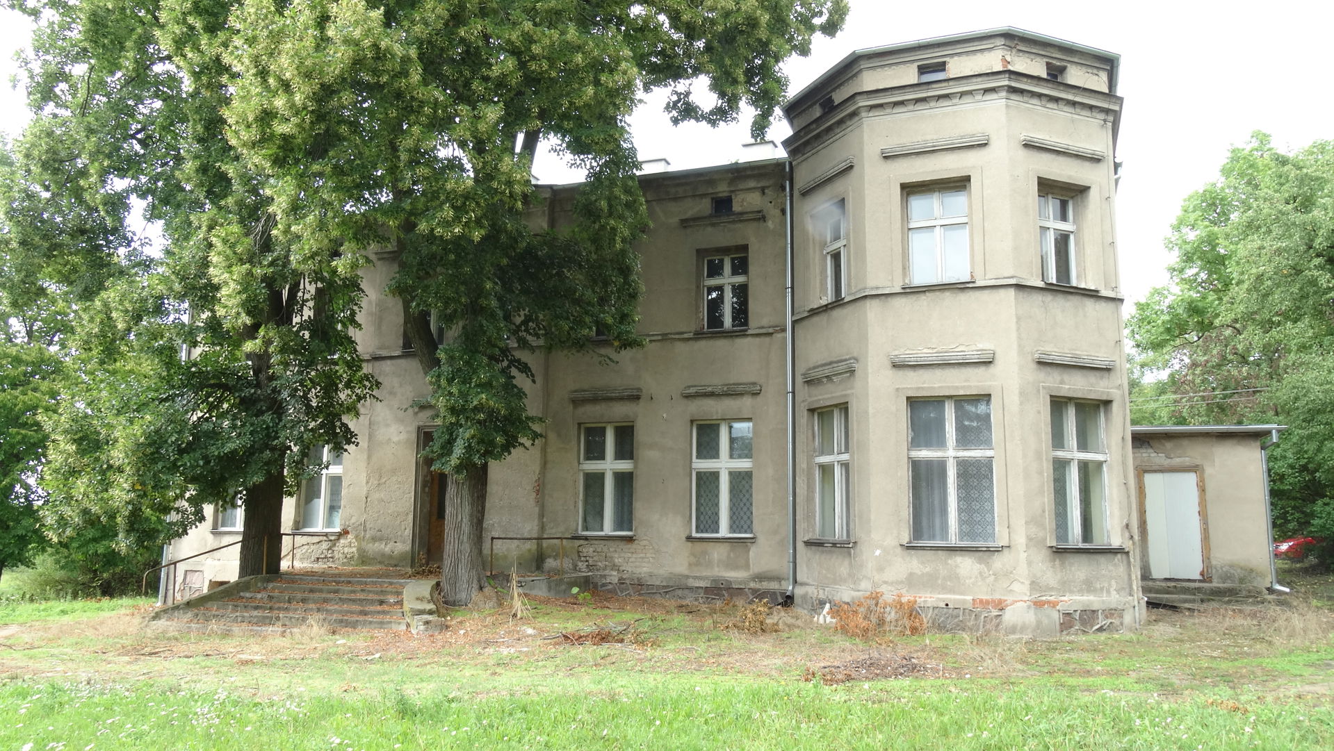 Wola view 4