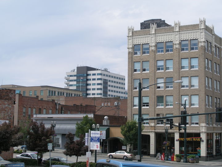 North Everett district