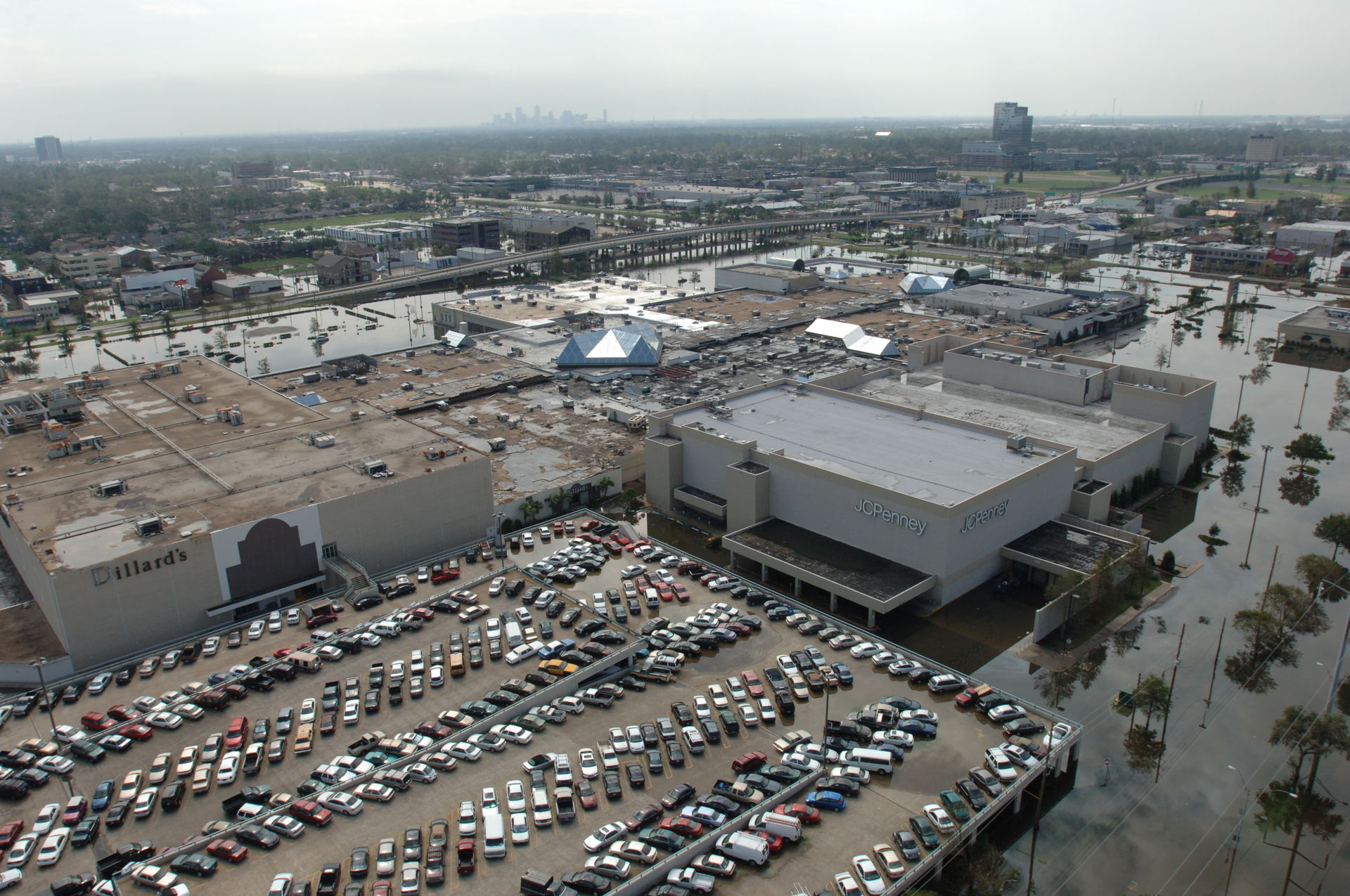 Lakeside Business District view 1