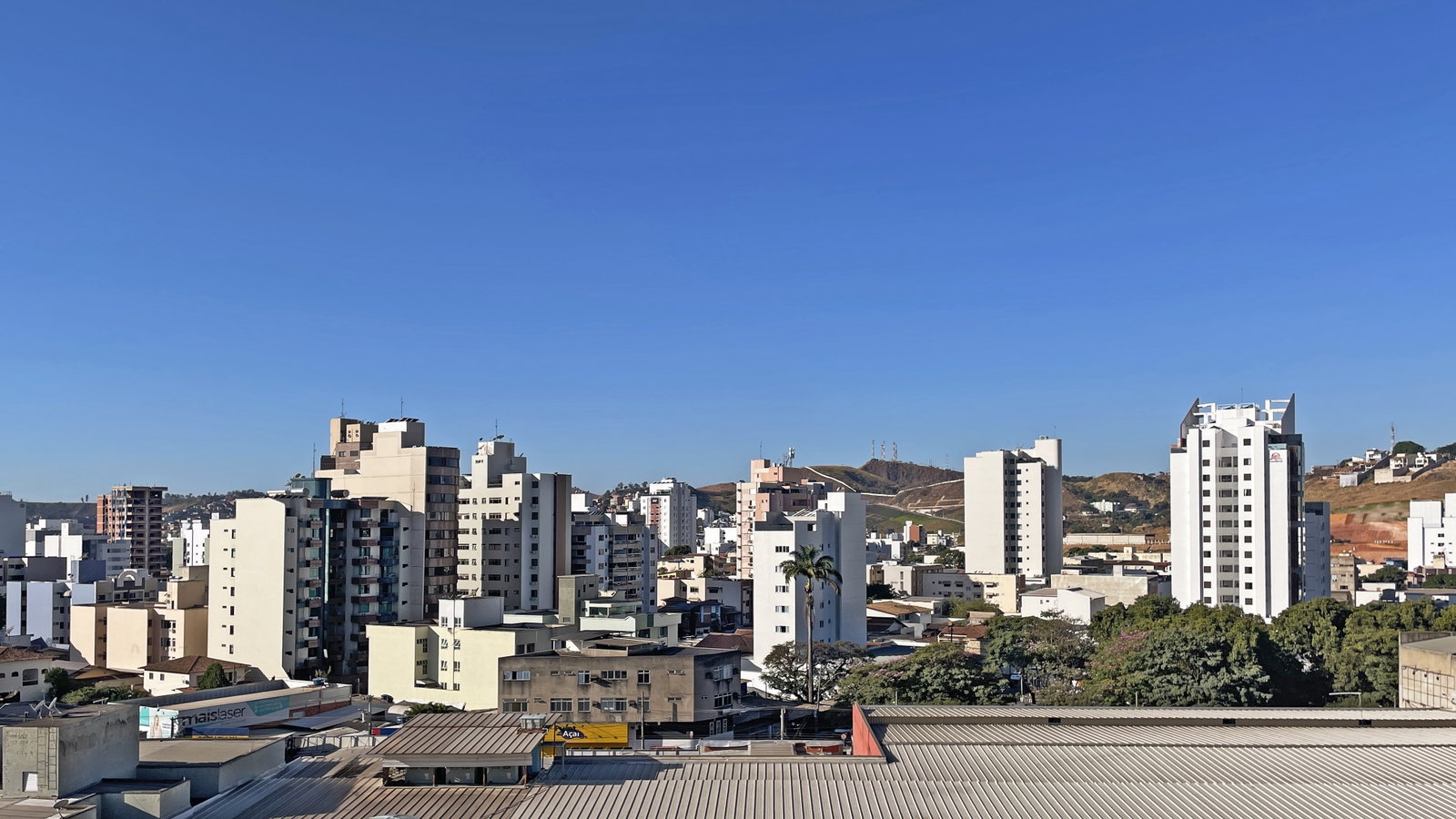 Cidade Nobre district