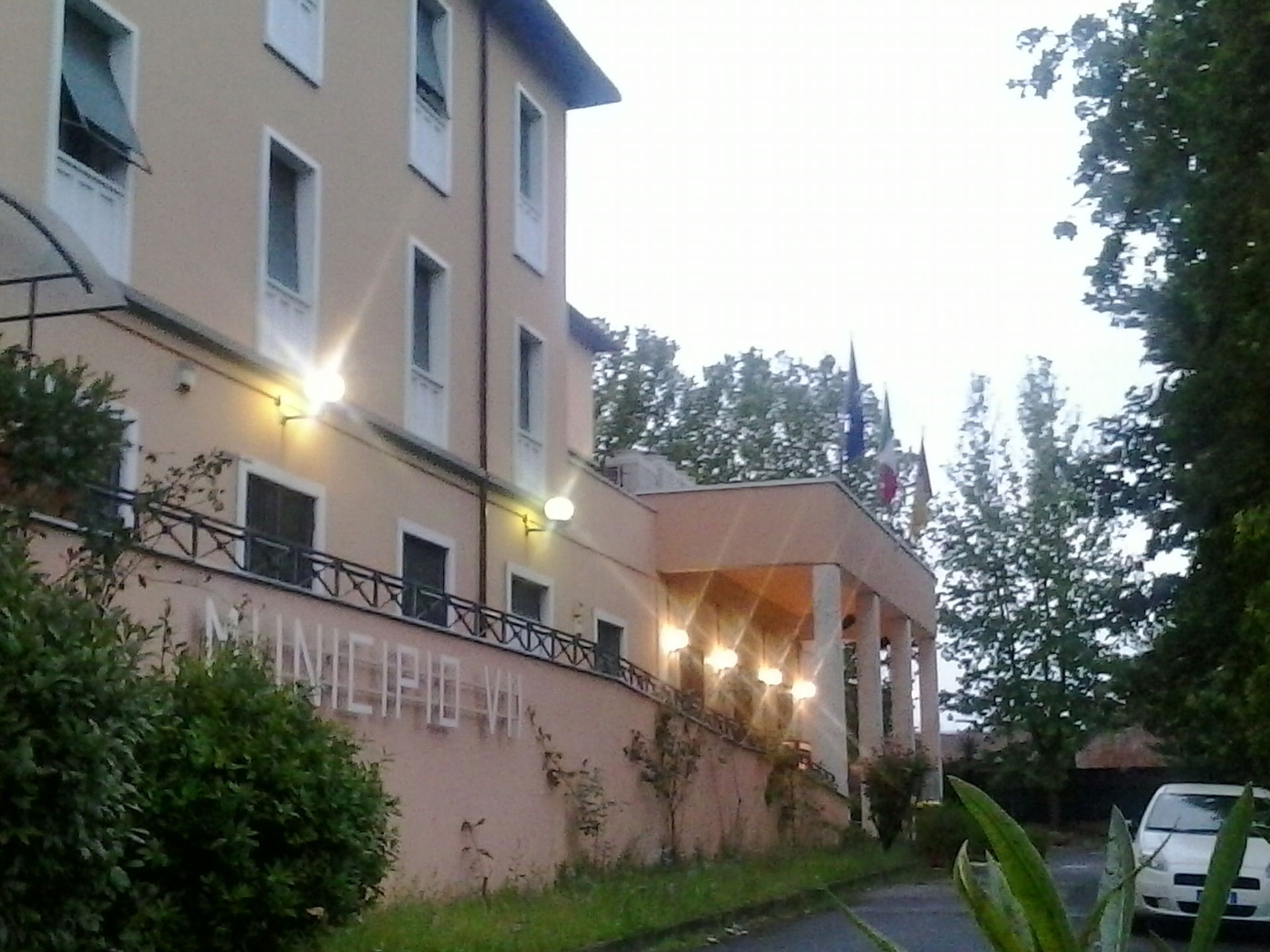 Municipio VII view 2