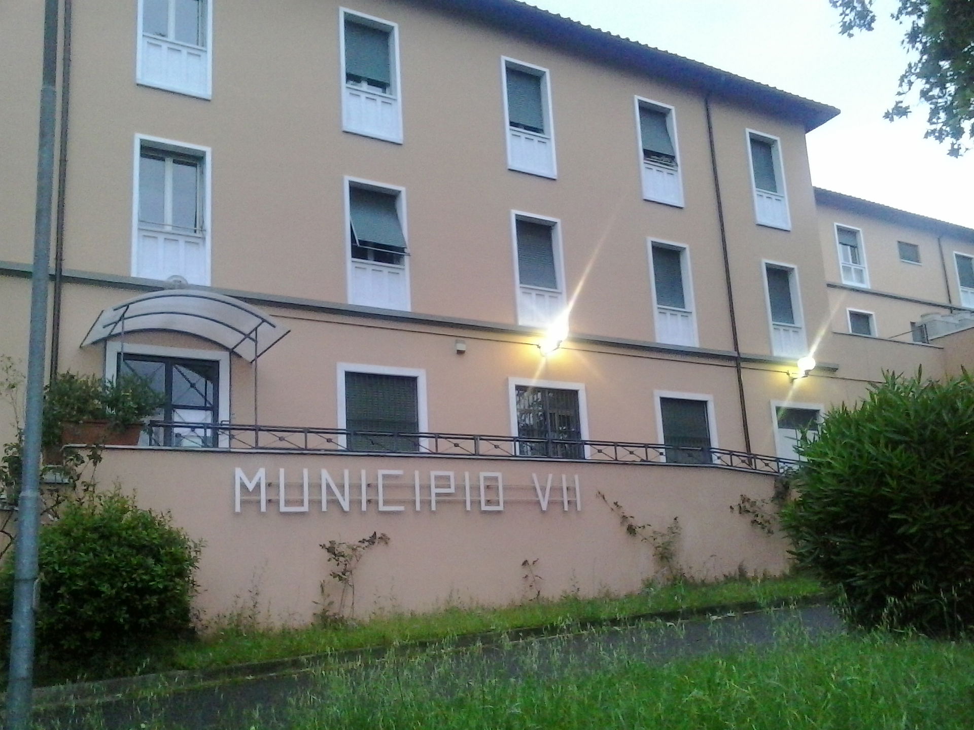 Municipio VII view 1