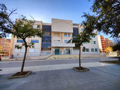 Centre view 2