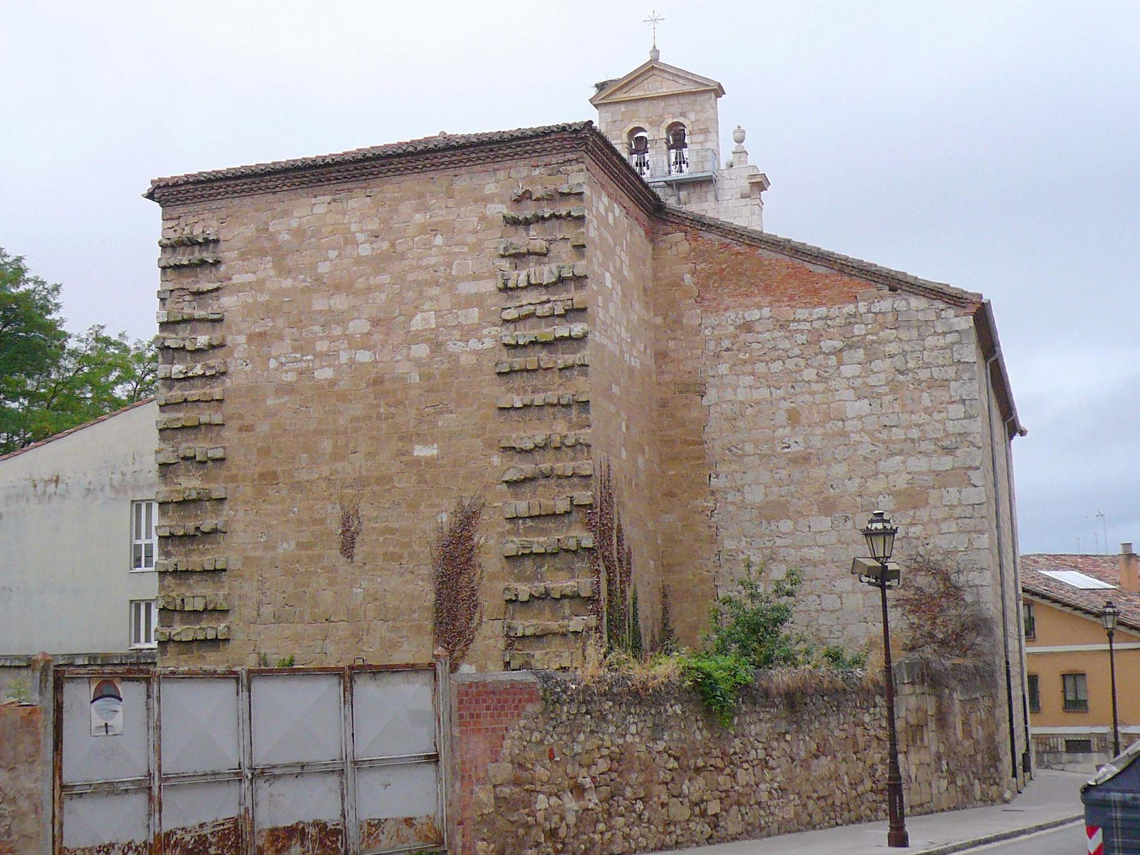 San Pedro de la Fuente district