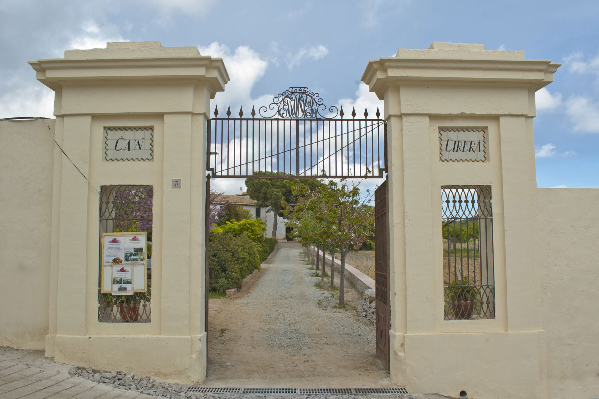 Cirera view 3