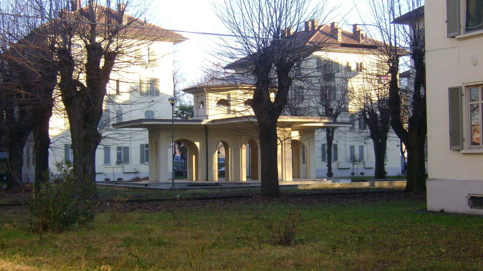 Lavatoio dell'ex villaggio operaio della SNIA Viscosa a Torino