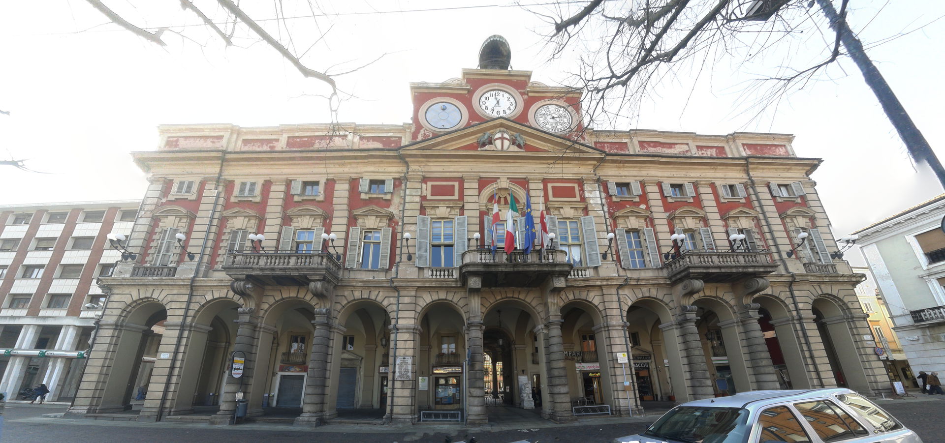 Municipio 6 view 3