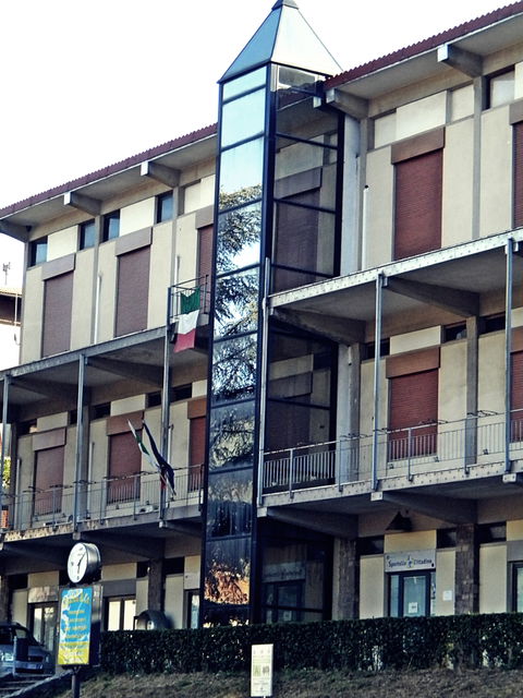 Municipio 2 view 3