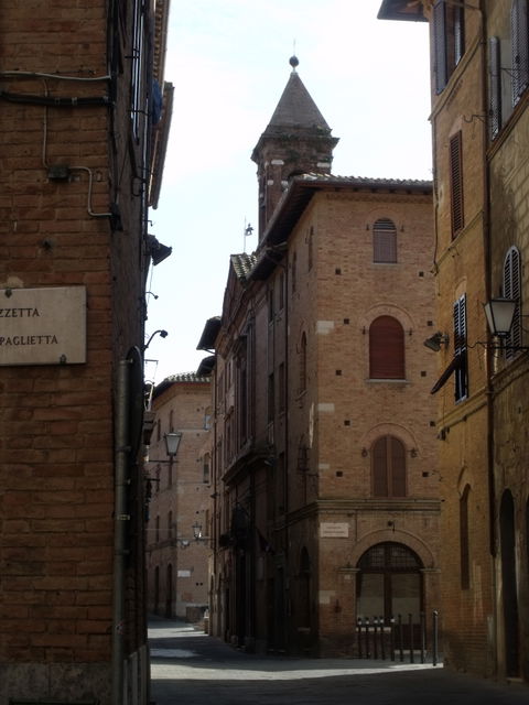 Contrada San Giacomo view 3