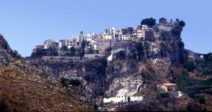 Castelmola district
