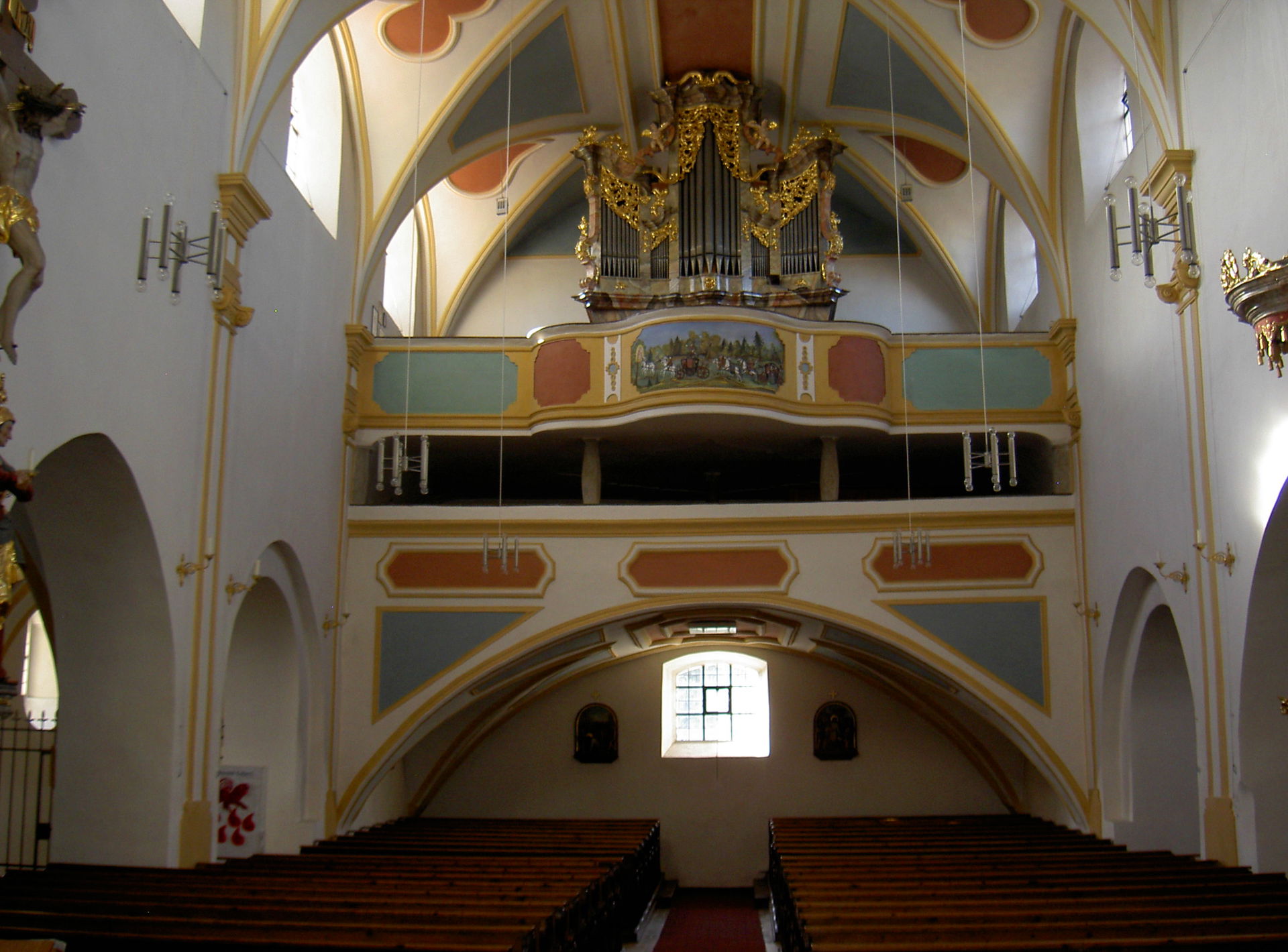 Ast, Kirche, Orgel