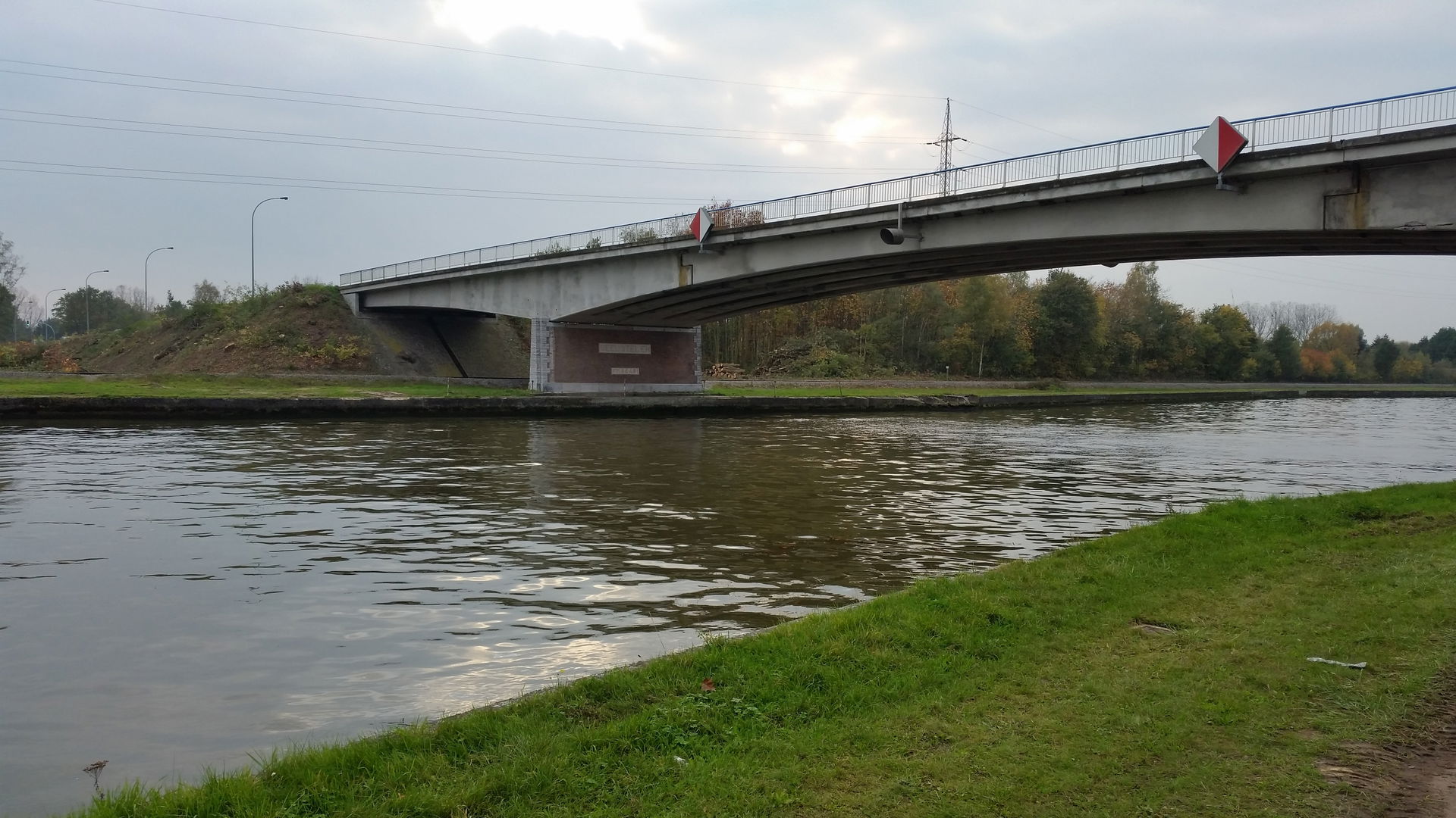 Geel view 3
