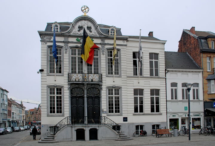Lokeren district