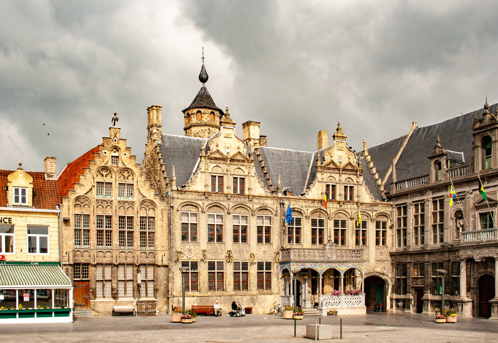 Veurne district