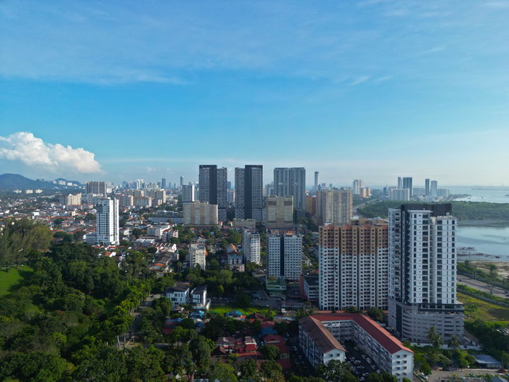 Jelutong district