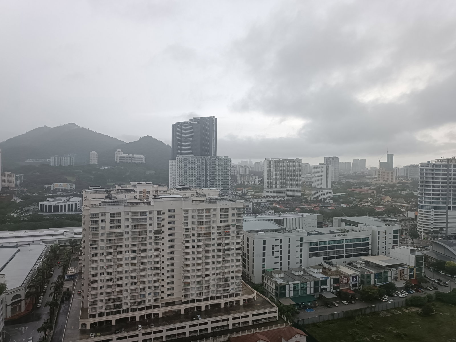 Bayan Baru district