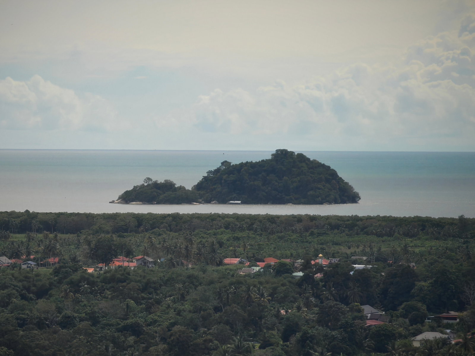 Pulau Betong district