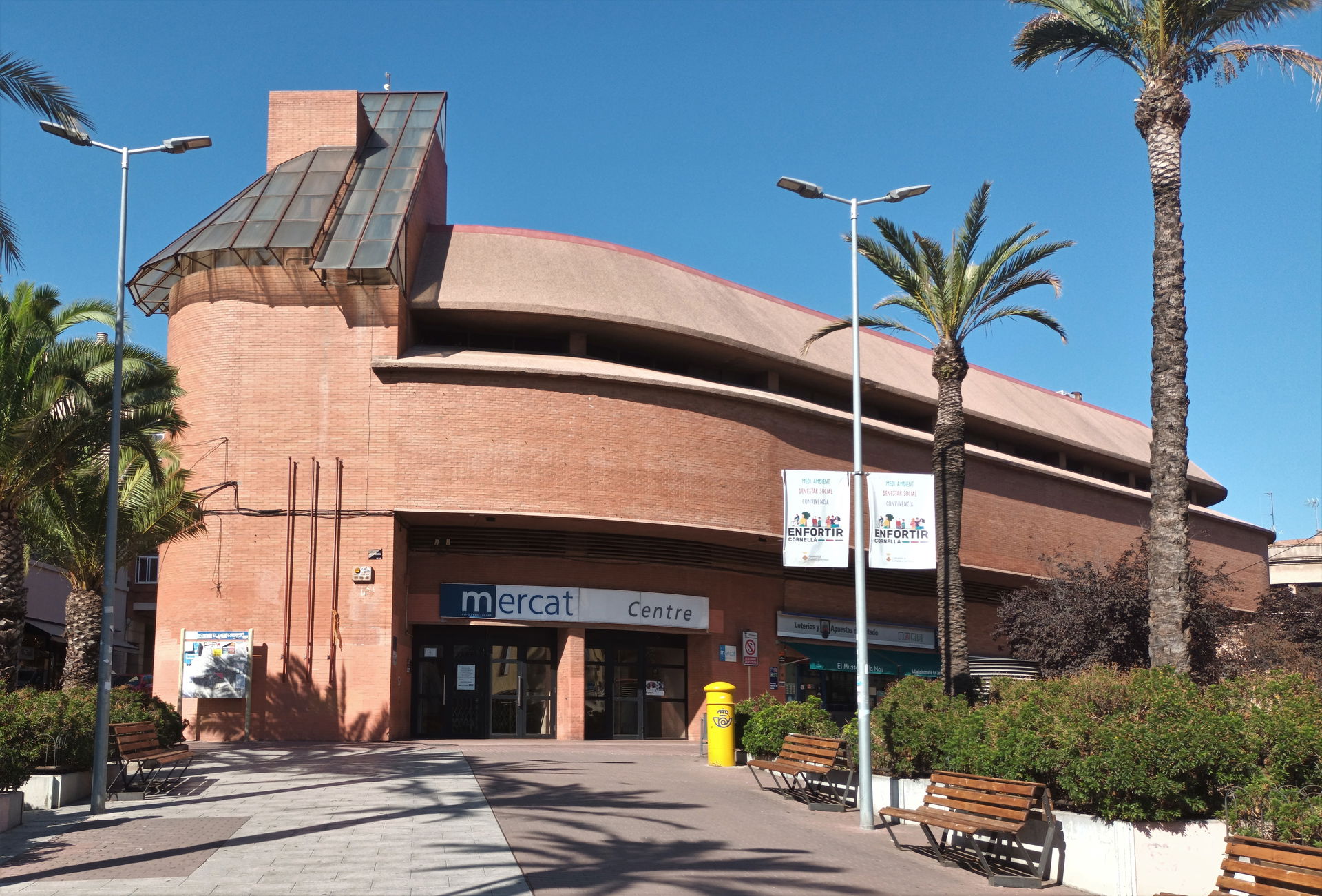 Centre view 1